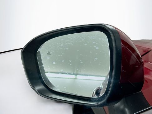 Used 2023 Nissan Rogue SL AWD/4WD image 16