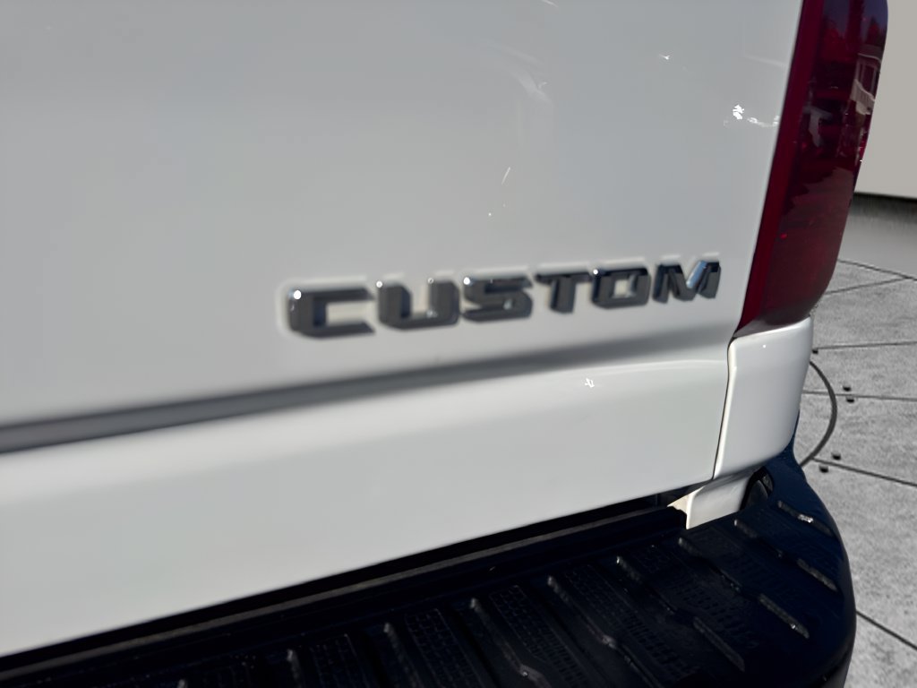 Used 2024 Chevrolet Silverado 2500 Custom w/ Snow Plow Prep/Camper Package AWD/4WD image 25