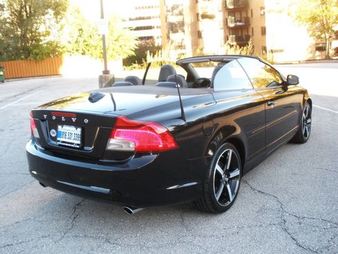 Used 2012 Volvo C70 T5 image 11