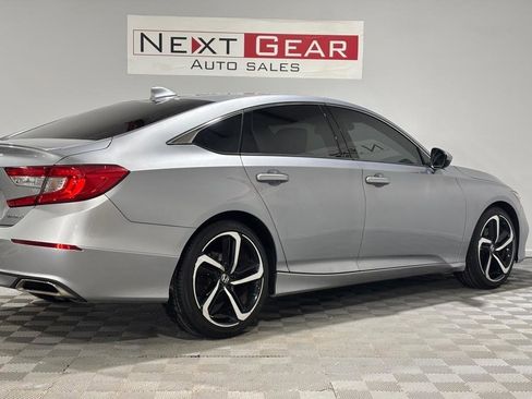 Used 2020 Honda Accord Sport image 11