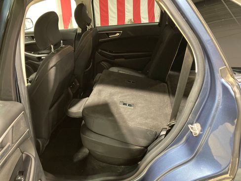 Used 2018 Ford Edge SEL w/ Class II Trailer Tow Package image 16