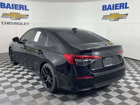 Used 2022 Honda Civic Sport image 3