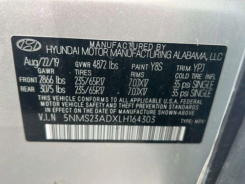 Used 2020 Hyundai Santa Fe SE FWD image 15