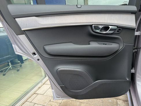 New 2026 Volvo XC90 T8 Ultra w/ Protection Package AWD/4WD image 21