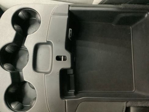 Used 2024 RAM 3500 Big Horn image 24