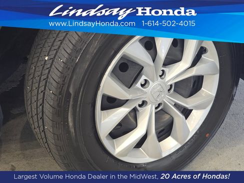 Used 2025 Honda CR-V LX image 25