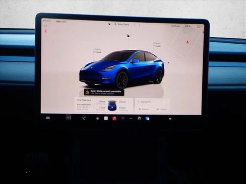 Used 2023 Tesla Model Y Performance image 19