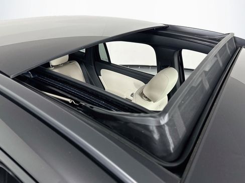 Certified 2026 Mercedes-Benz GLA 250 image 23