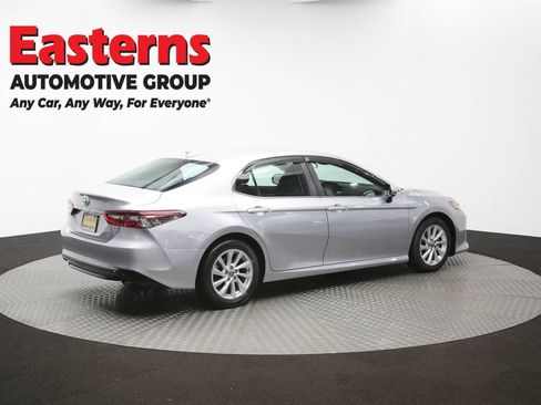 Used 2021 Toyota Camry LE FWD image 33