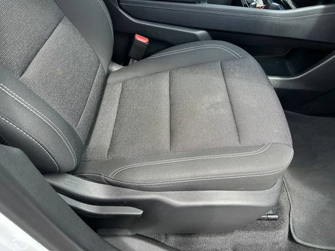 Used 2025 Chevrolet Traverse LT w/ Sun and Wheel Package AWD/4WD image 41
