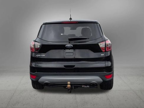 Used 2017 Ford Escape SE image 5