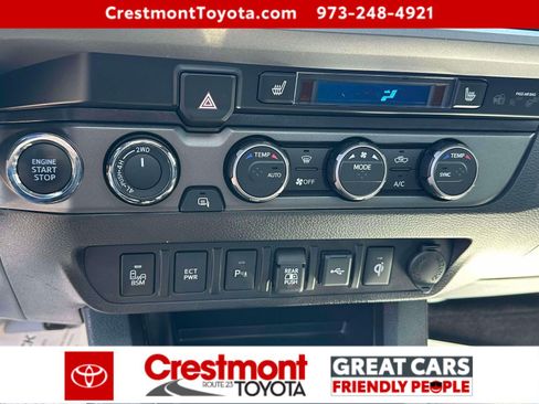 Used 2023 Toyota Tacoma TRD Off-Road w/ TRD Premium Off Road Package AWD/4WD image 25
