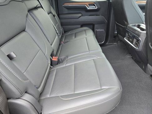 Used 2022 GMC Sierra 1500 Denali image 16