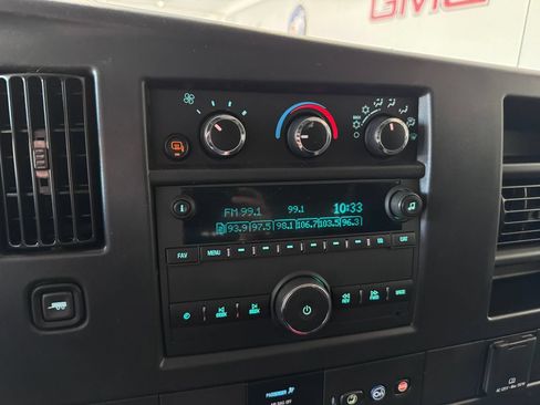 Used 2025 GMC Savana 2500 w/ Driver Convenience Package RWD image 17