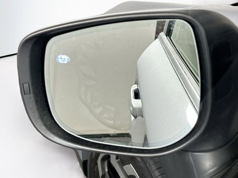 Used 2021 Subaru Crosstrek 2.5i Limited w/ Popular Package #5 image 16