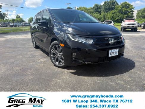 New 2026 Honda Odyssey Touring image 1