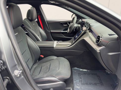 Used 2023 Mercedes-Benz C 43 AMG 4MATIC Sedan image 16