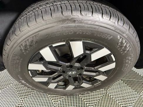 Used 2025 Hyundai Santa Cruz SEL image 18