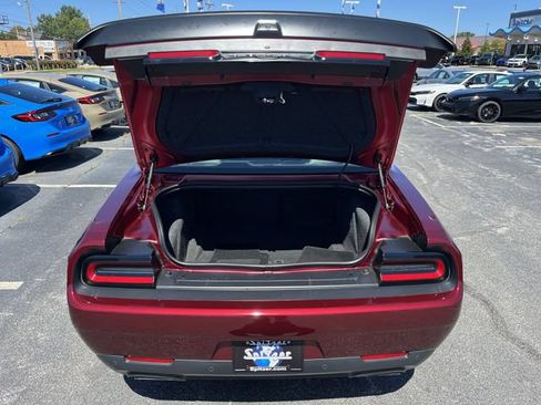 Used 2019 Dodge Challenger R/T Scat Pack RWD image 21