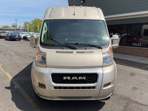 Used 2019 RAM ProMaster 2500 FWD image 2