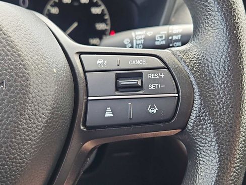 Certified 2023 Honda HR-V LX image 17