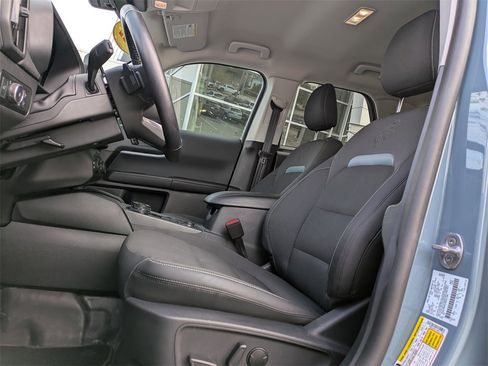 Used 2022 Ford Bronco Sport Badlands image 2