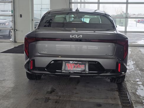 Used 2025 Kia K4 GT-Line w/ GT-Line Premium Package image 5
