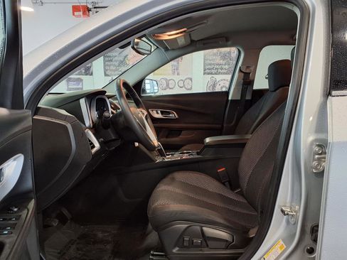Used 2013 Chevrolet Equinox LT FWD image 17
