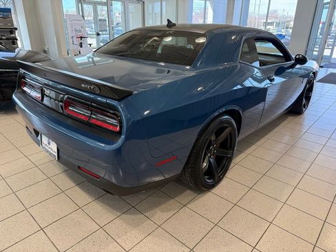 Used 2022 Dodge Challenger SRT Hellcat w/ Plus Package RWD image 10