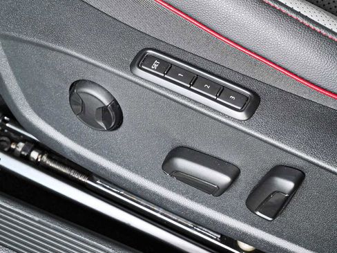 Certified 2024 Volkswagen GTI Autobahn FWD image 11