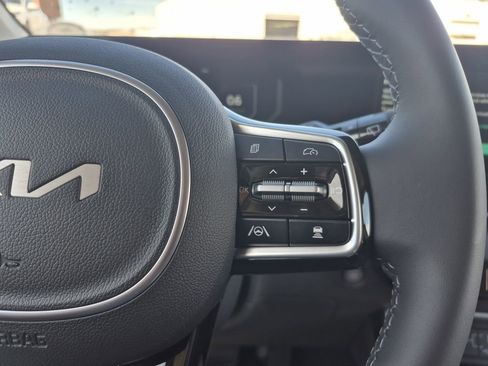 New 2026 Kia Carnival SX FWD image 20