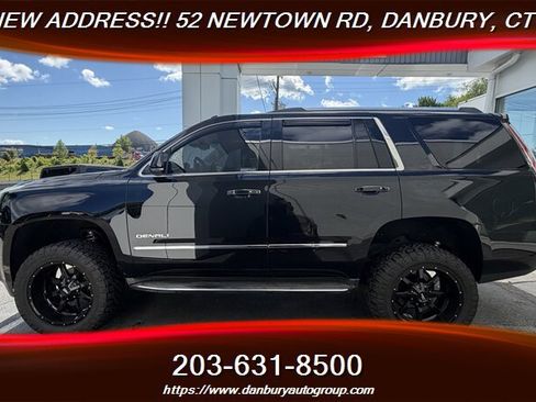 Used 2015 GMC Yukon Denali w/ Touring Package AWD/4WD image 2