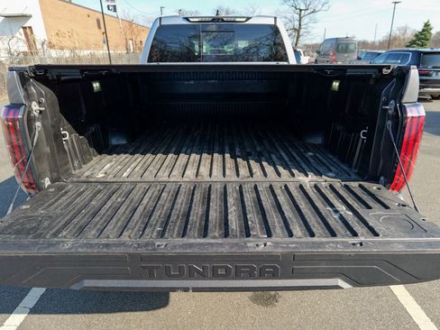 Used 2023 Toyota Tundra Limited AWD/4WD image 31
