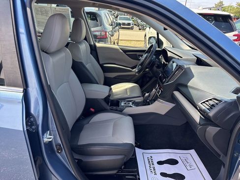Certified 2023 Subaru Forester Limited AWD/4WD image 15