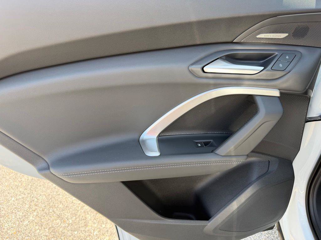 New 2026 Audi Q5 Premium Plus AWD/4WD image 12
