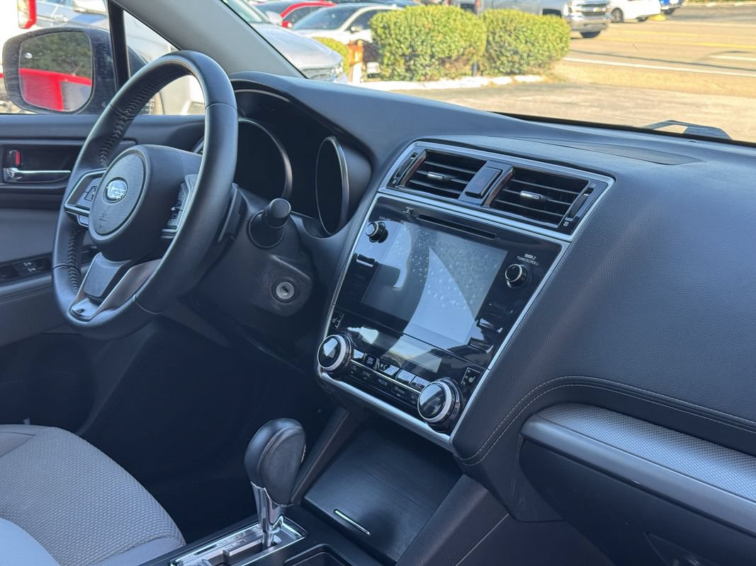 Used 2018 Subaru Outback 2.5i Premium AWD/4WD image 13