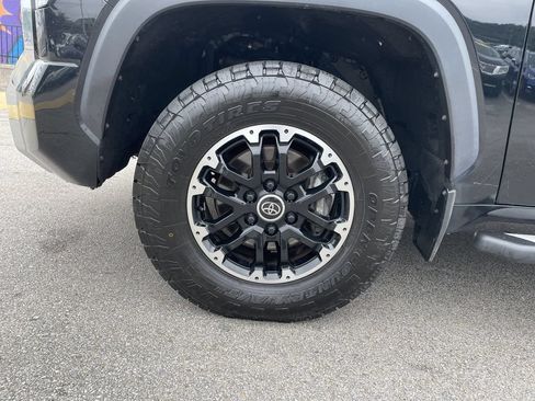 Certified 2022 Toyota Tundra SR5 w/ TRD Off-Road Package AWD/4WD image 9