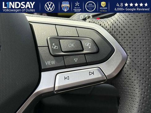 New 2025 Volkswagen Tiguan SE R-Line image 16