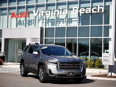 Used 2023 GMC Acadia SLT