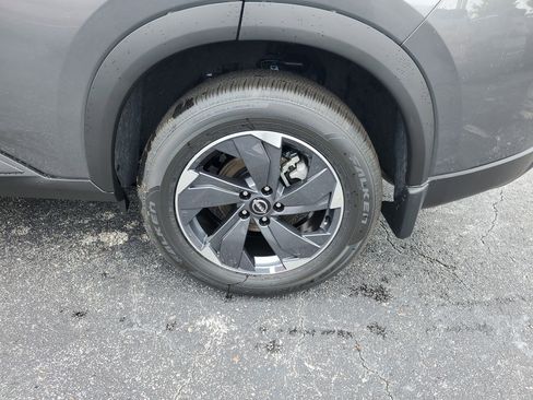 New 2026 Nissan Rogue SV image 7