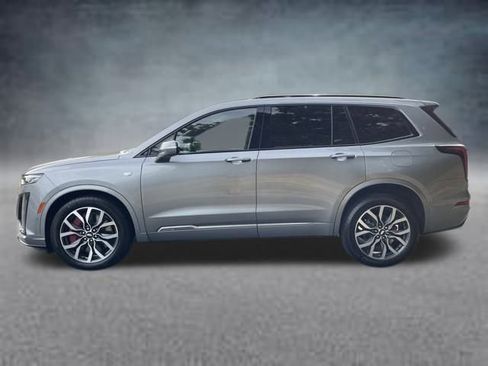 Used 2024 Cadillac XT6 Sport w/ Platinum Package image 2