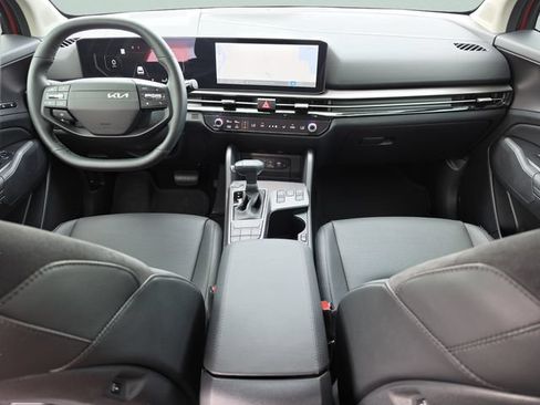 Certified 2026 Kia Sportage SX FWD image 23