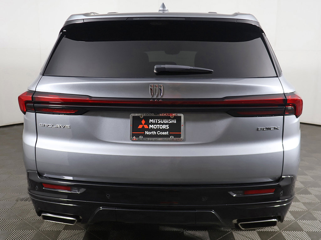 Used 2026 Buick Enclave Sport Touring w/ Power Package FWD image 15