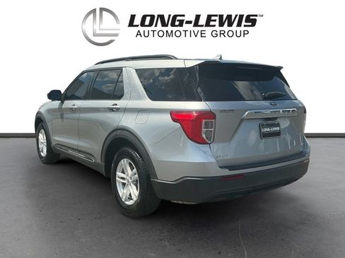 Certified 2020 Ford Explorer XLT RWD image 4