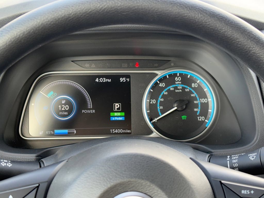 Used 2025 Nissan Leaf S w/ Protection Package FWD image 14