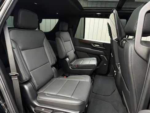 Used 2026 GMC Yukon Denali w/ Denali Reserve Package AWD/4WD image 40
