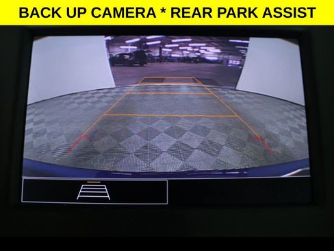 Used 2023 Chevrolet Equinox LT image 7