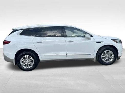 Used 2021 Buick Enclave Essence w/ Sound and Sites Package AWD/4WD image 8