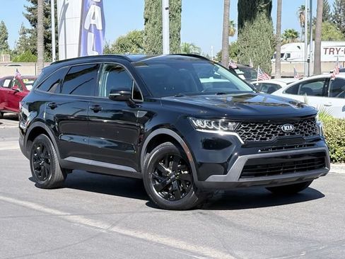 Used 2021 Kia Sorento S AWD/4WD image 2