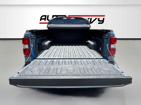 Used 2025 Ford Maverick Lariat AWD/4WD image 27